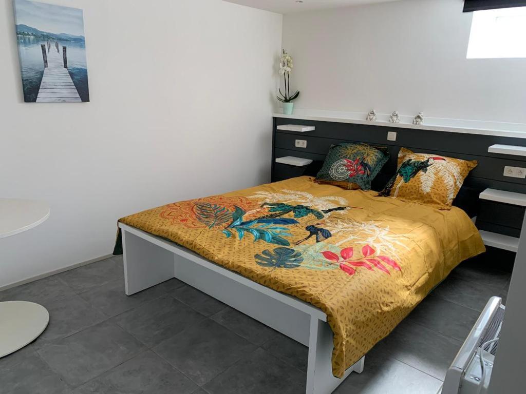 Appartement 5 Personnes Avec Acces Piscine Et Jacuzzi Villers-la-Ville Eksteriør billede