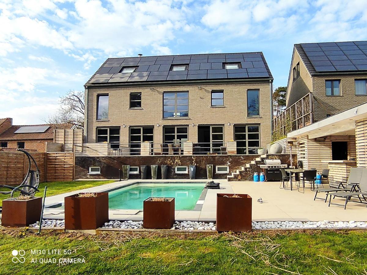 Appartement 5 Personnes Avec Acces Piscine Et Jacuzzi Villers-la-Ville Eksteriør billede